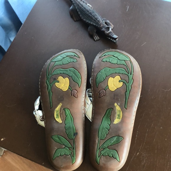 Silver Sandals sz 12 - Picture 3 of 8